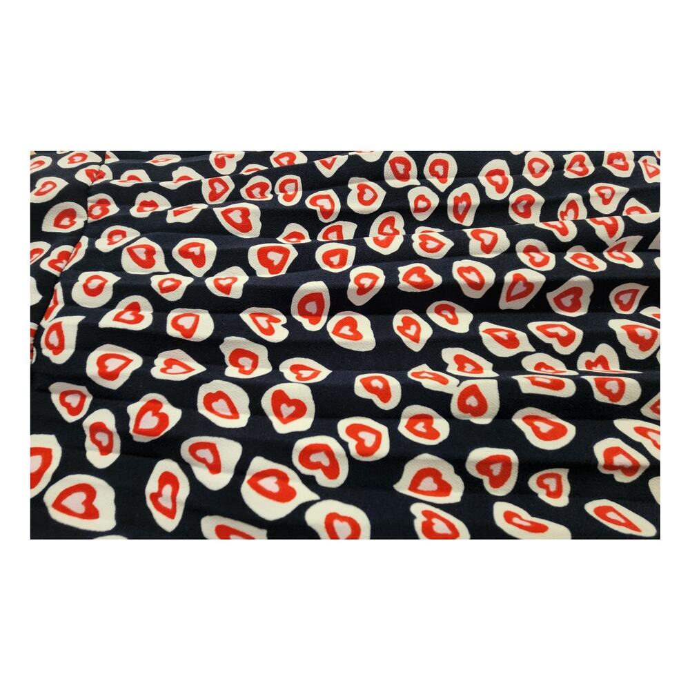 J Crew Heart Print Pleated Novy Blue Red Crepe Skirt Women Size 10 Like NEW - Picture 3 of 7